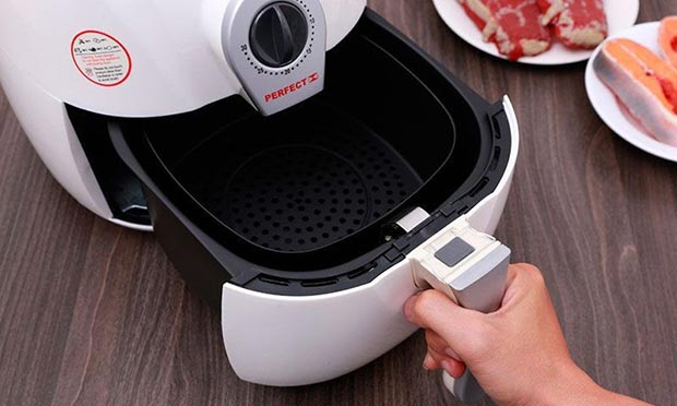 Nồi chiên không dầu Perfect GLA-609B 4L